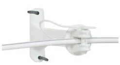 Gallagher HD Wood Post Pinlock 5″ Offset Insulator – Black #G617034