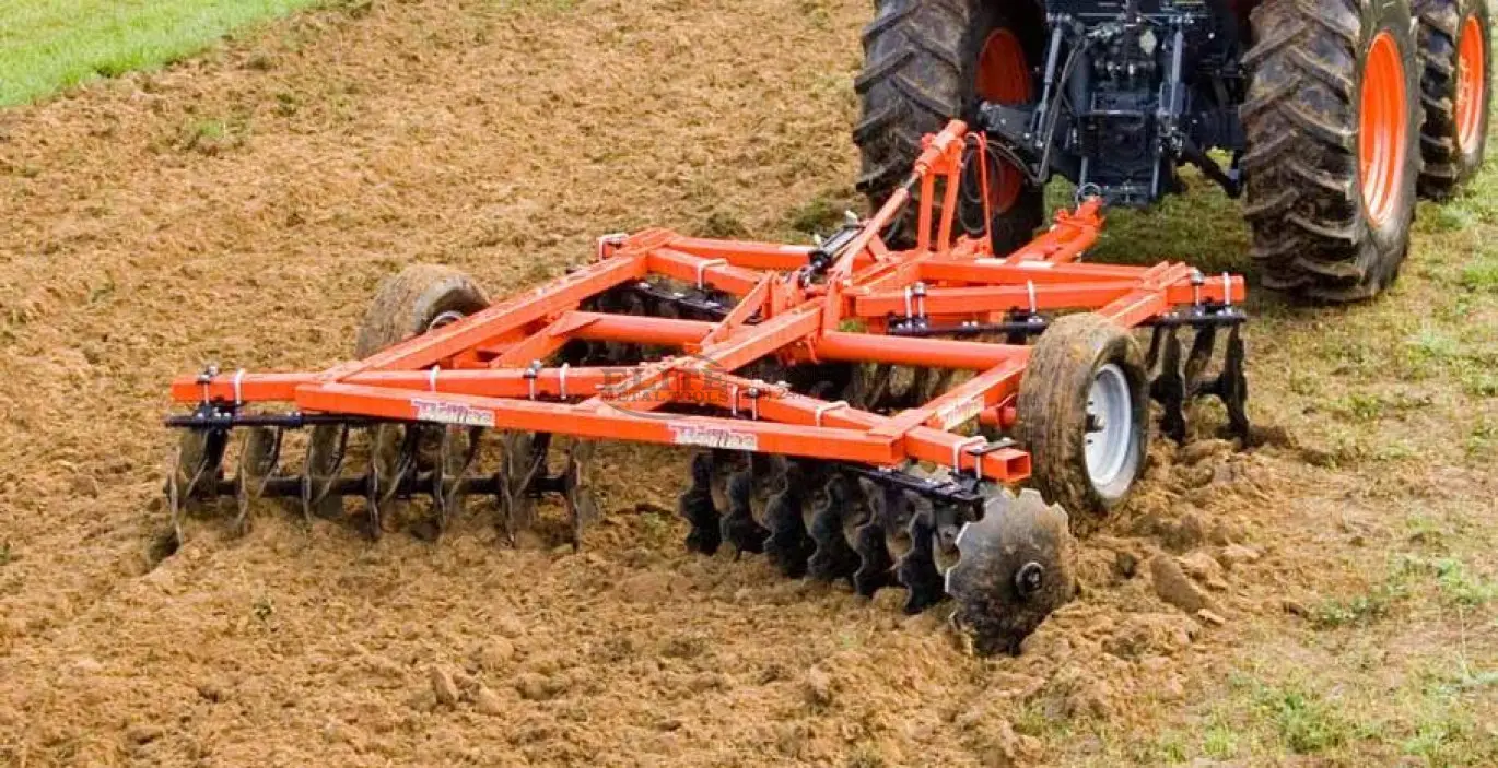 Tufline TW5 Series 8′ Tandem Wheel Disc Harrow #TW972222 3 Tufline TW5 Series 8′ Tandem Wheel Disc Harrow #TW972222